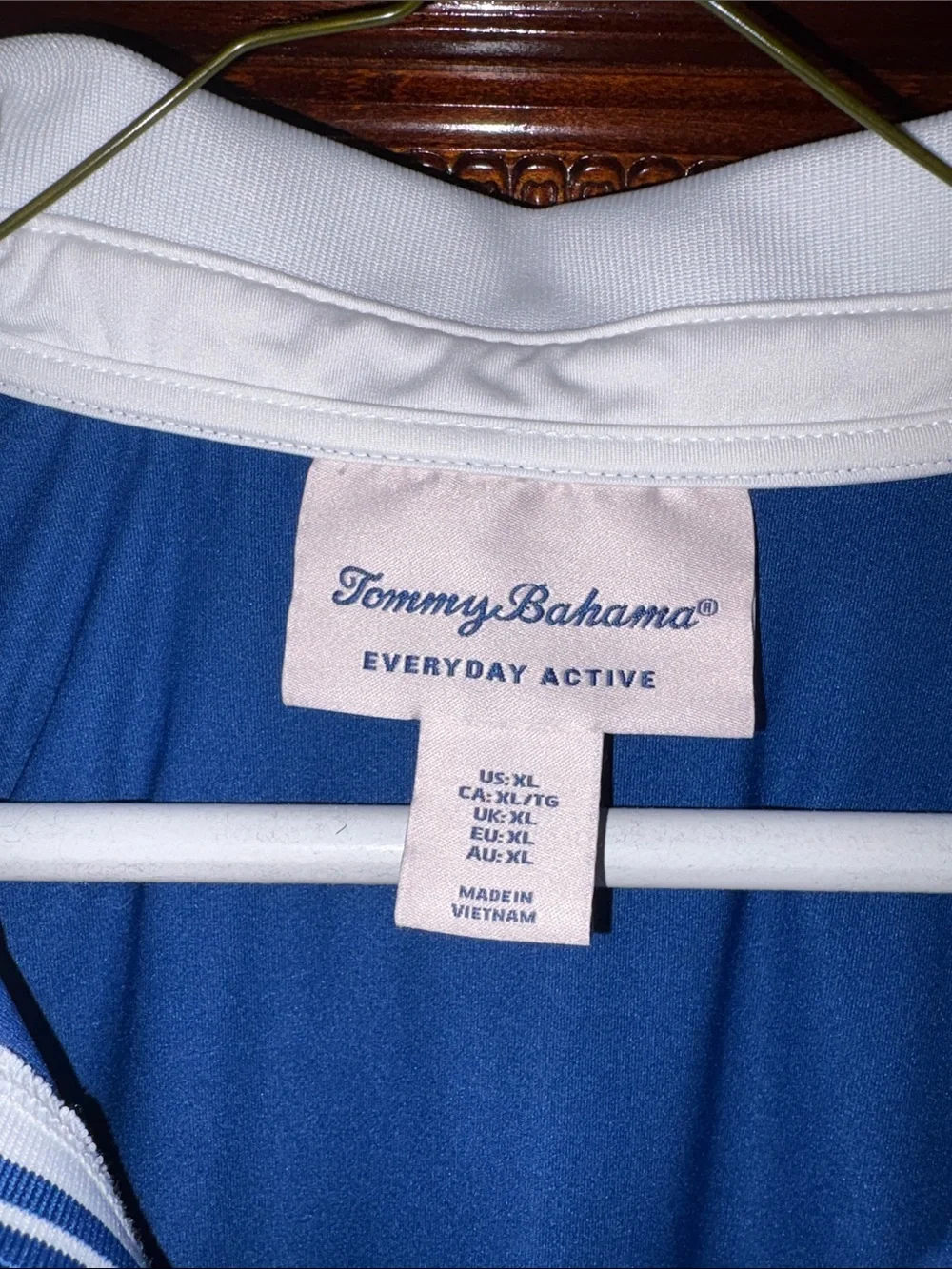Tommy Bahama Women's Sleeveless Polo Top - Blue